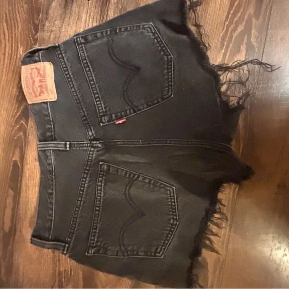 Levi's Women's Dark Denim Jean Shorts - Picture 5 of 6